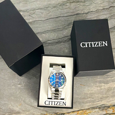 Citizen NJ0151-53W Automatic Blue Dial 40mm Steel Bracelet Date w/ Box