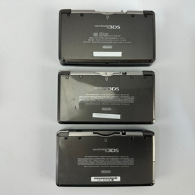 Lot of 5 Broken Nintendo 3DS Handheld Consoles Only As-Is for Parts/Repair