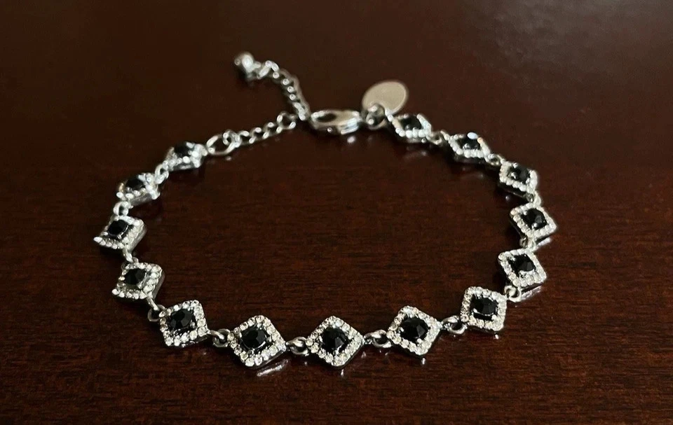 Потрясающий круглый теннисный браслет с искусственными черными бриллиантами покрытие белым золотом 14 карат 9 карат - Изображение 4 из 4