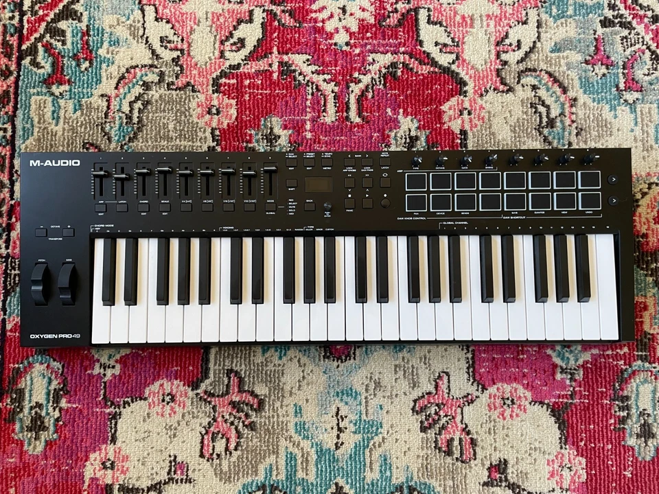 M-Audio Oxygen Pro 49-Key Keyboard Controller - Image 4 of 4