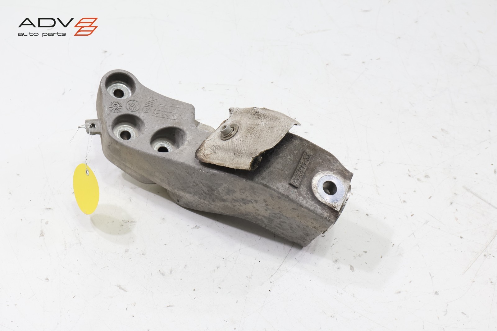 2014-2020 MASERATI GHIBLI 3.0L ENGINE MOTOR LEFT SIDE MOUNT SUPPORT BRACKET OEM