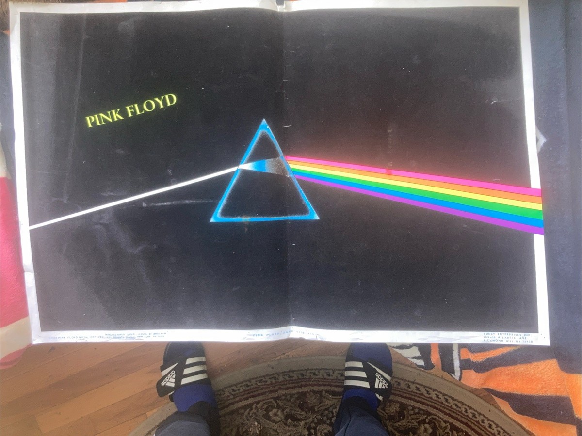 Vintage 1992 Brockum Black Velvet Pink Floyd: Dark Side #839 Black