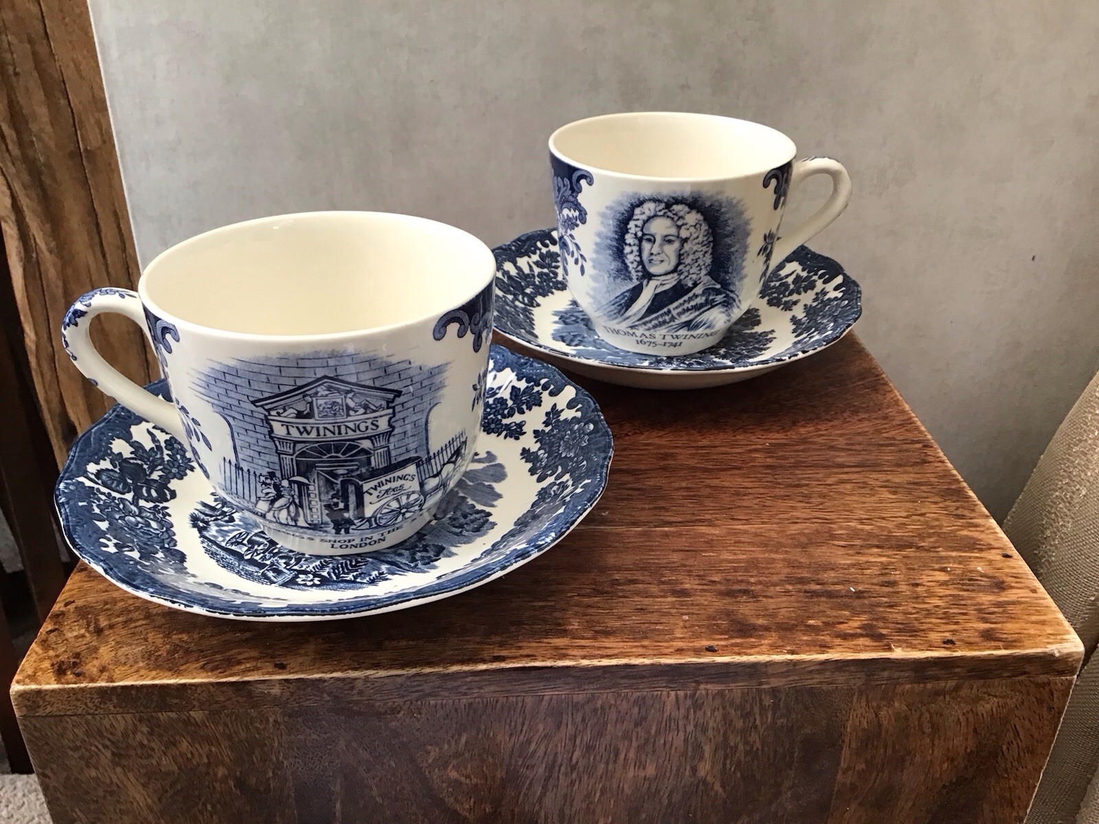 Taza y platillos de desayuno Twinnings de Royal Worcester