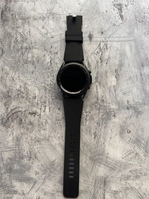 Samsung Galaxy Watch3 (45mm) | Edelstahlgehäuse | Klassisches Design