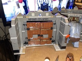 LEGO The Lord Of The Rings Mines Of Moria 9473 With Mini Figures Cave Troll