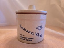Vintage Kaukauna Klub stoneware crock and lid Made in the USA Wisconsin cheese