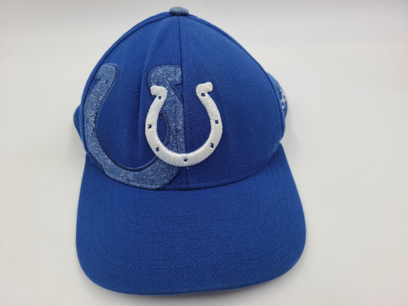 Indianapolis Colts Reebok Flex Fitted NFL Cap for Men and Women in Blue