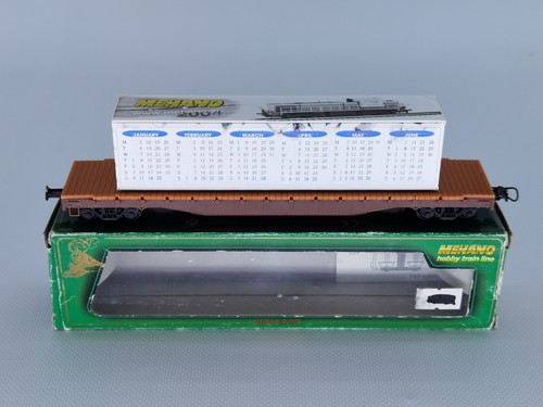 HO MEHANO T115/35762 -  Flat Car with Container (2004 Calendar) - Bon État - 12# | Zustand: Occasion
