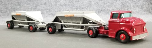 VTG 1967 Matchbox Lesney King Size K4 Twin Fruehauf Hopper Trailers