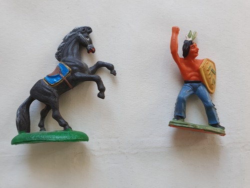 Lotto gomma indiani cowboy cavallo che salta animali giocattolo DDR 11 personaggi - Foto 4 di 6