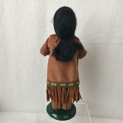 Byers Choice Thanksgiving Native American Indian Girl Basket of Greens 2013 - Picture 10 of 17