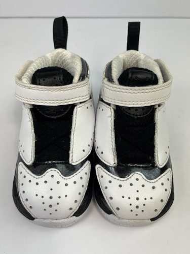 Nike Air Jordan 2012 Retro Niño Pequeño Talla 4C Blanco Negro Zapatos 487861-100 - Imagen 3 de 8