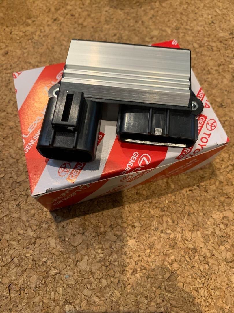 TOYOTA GENUINE DRIVER AIR INJECTION CONTROL OEM 89581-34041