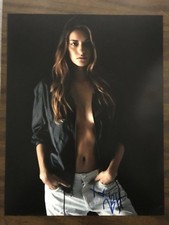 UFC Ultimate Fighting Vanessa Hanson Autographed Signed 11x14 Photo COA #1