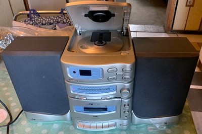 Clatronic  MC 095 CD Stereo-Music-Center Defekt