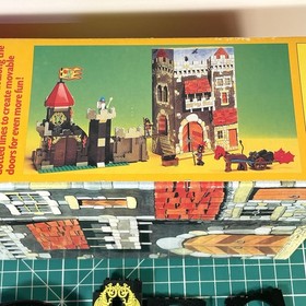 Lego #1906 Majisto's Tower Castle Dragon Knights 1994 - Various Missing Parts