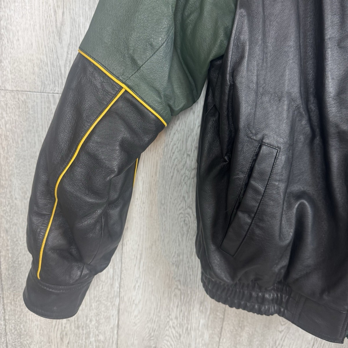 Vtg Pro Player Green Bay Packers NFL Embroidered Leather Jacket XL