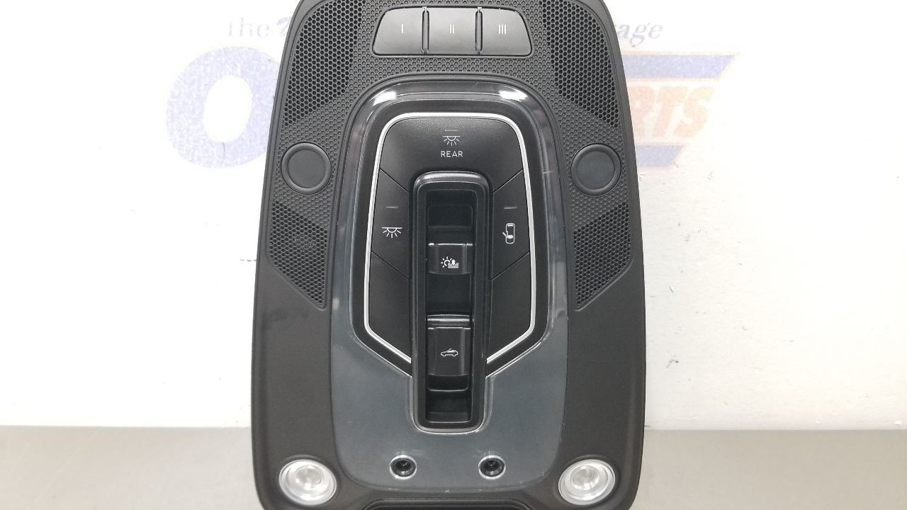 17 BENTLEY BENTAYGA ROOF OVERHEAD CONSOLE WITH SUNROOF AND GDO BLACK