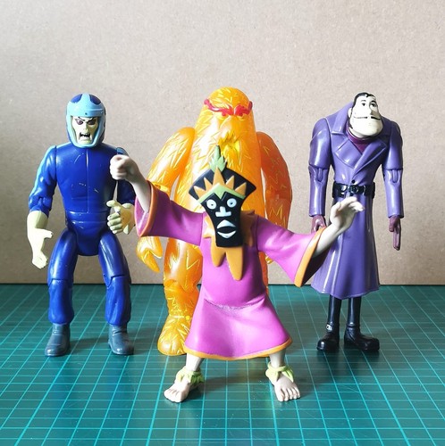 Scooby Doo Trap Time Mystery Machine Van And Figures! - Picture 12 of 16