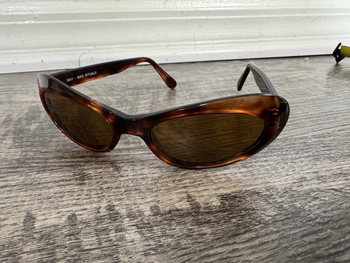 VINTAGE B&L Rituals RAY BAN W2523 Sunglasses Cat Eye Tortoise