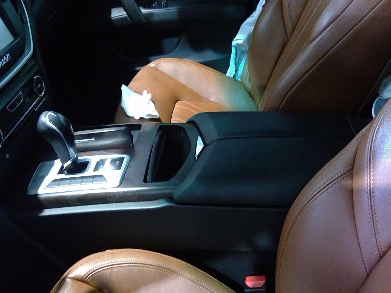 Used Glove Box fits: 2015 Maserati GHIBLI  Grade A