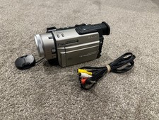 Sony DCR-TRV900 Handycam TAPELESS READ 3CCD MiniDV Camcorder Video Camera