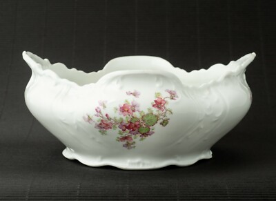 White Floral Bowl E. BOURGEOIS 21.Rue Drouot Paris Beautiful and Ornate