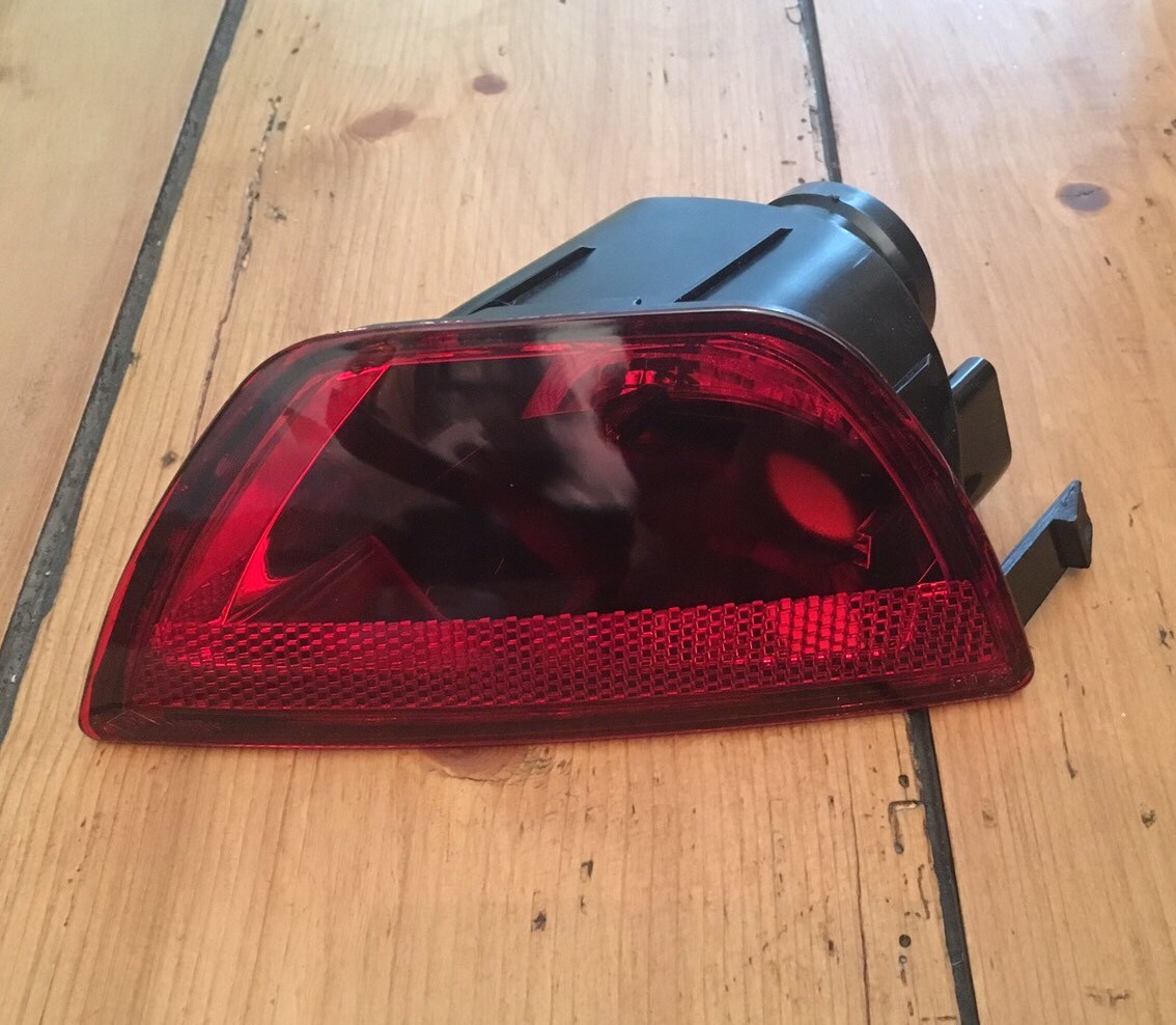 RENAULT MEGANE 3 Mk3 Left PASSENGER N/S SIDE REAR FOGLIGHT REFLECTOR 2009-2015