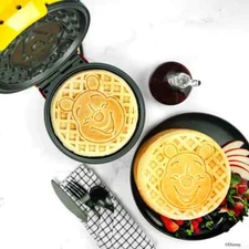 Uncanny Brands Disney Winnie the Pooh Waffle Maker