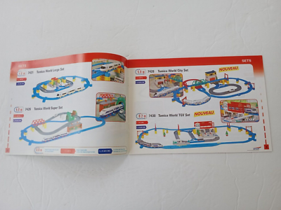 TOMY TOMICA WORLD Road & Rail System 1999-2000 CATALOG