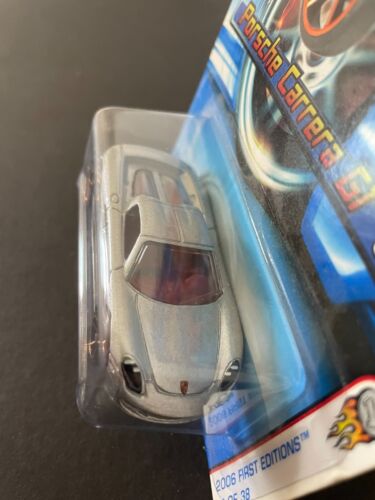 HOT WHEELS PORSCHE CARRERA GT FIRST EDITIONS 2006 8/38 FASTER THAN EVER SILVER - Picture 5 of 8