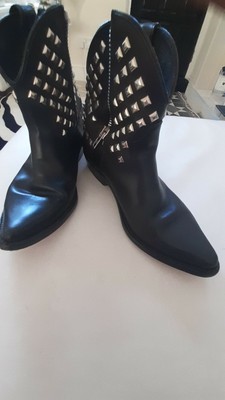 studded cowboy boots