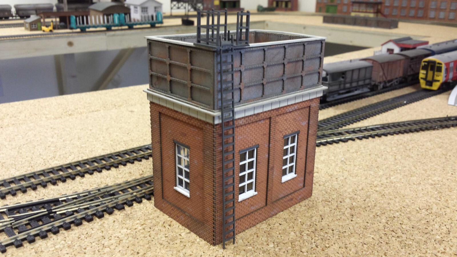 OO Gauge Water Tower Kit for Model Railways (Suits Hornby) Two Sizes