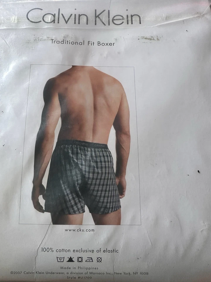 Calvin Klein Men’s Traditional Fit Boxer Sz 34 Blue Plaid VTG 2007 NWT - Image 2 of 4