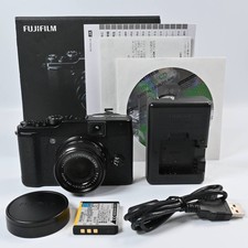  Working FUJIFILM X10 Black Digital Camera w/Box Charger Battery Cap JAPAN