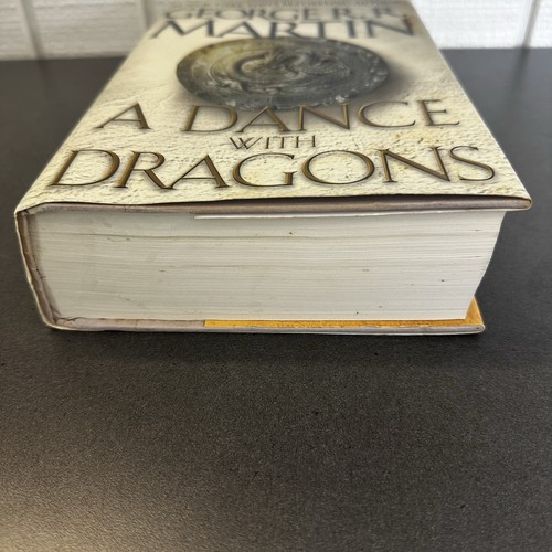 A Dance with Dragons George Martin 2011 Hardcover Book First Edition 1st Print - Foto 5 di 19
