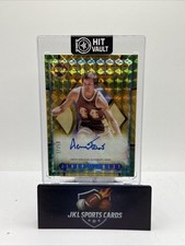 2023-24 Topps Finest - Flashback Auto, Jerry West Gold Geometric Refractor /50