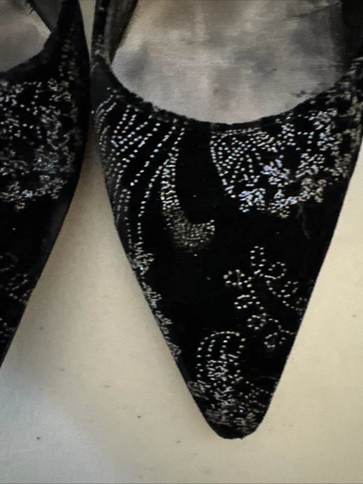 Bruno Magli black brocade shoes, heels, sz. 35/ Size 5 $429 - Image 2 of 4
