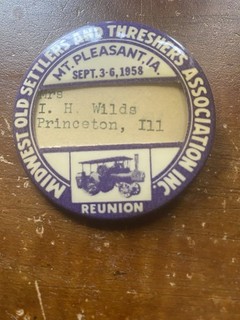 1958 Midwest Old Settlers & Threshers Association Mt. Pleasant Iowa Pinback