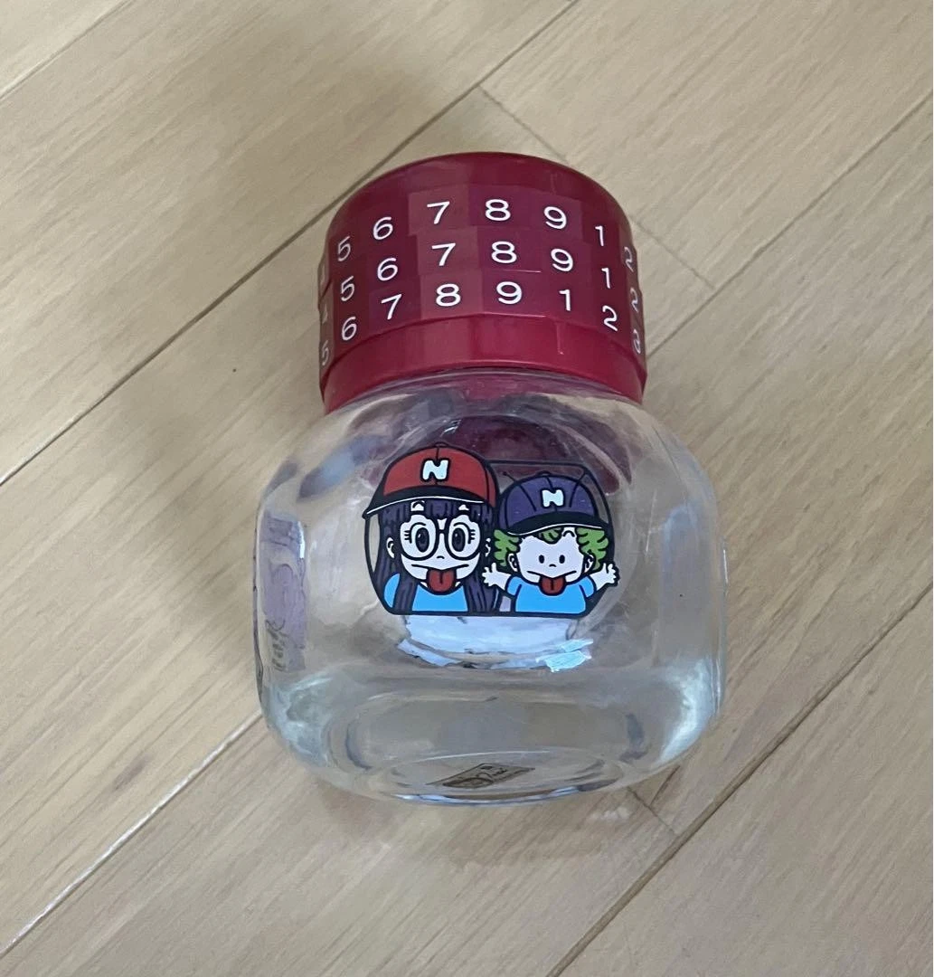 Dr. Slump Arare Chan Dial Type Glass Piggy Bank  1980s Retro Used ss1