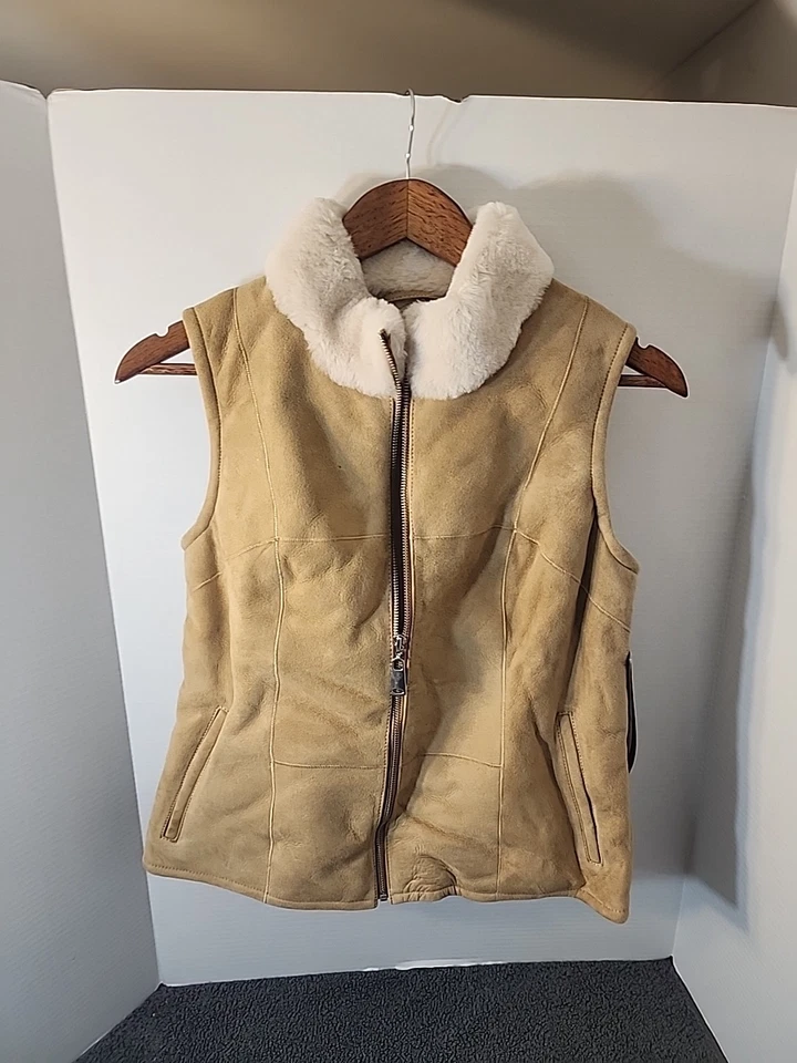 Overland Paige 23in Shearling Vest Xs Camel/cream Sheepskin  - Image 4 of 4