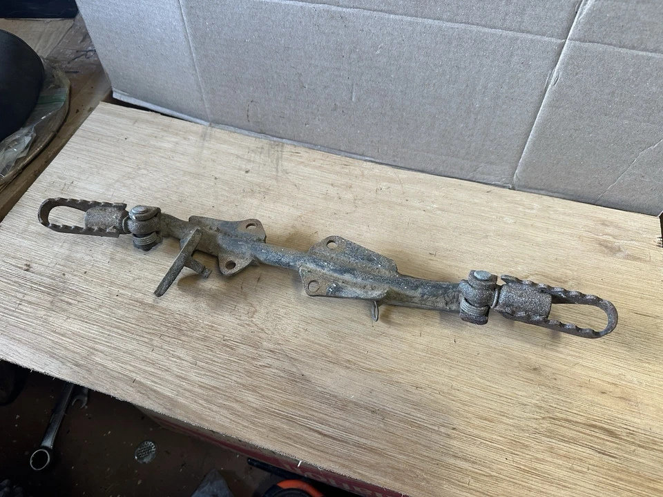 Pie delantero Honda CT70 70-74 Trail y soporte de montaje OEM -W3 Foto 2 de 4