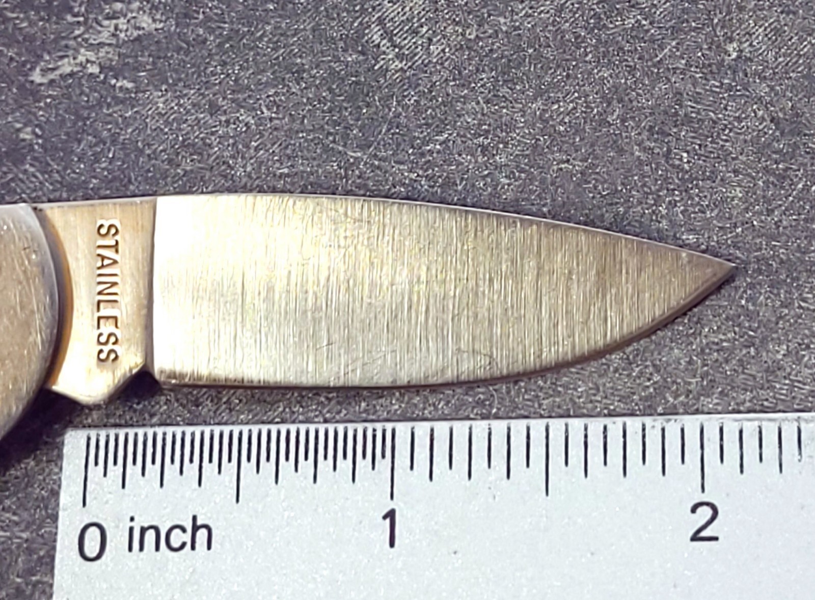 ZIPPO Knife Made In Usa Lockback KENDALL MOTOR OIL Advertising Vintage