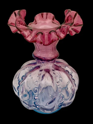 6” Vtg. Fenton Mulberry Beaded Melon Ruffled Gradient Purple Pink Art Glass Vase