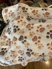 Puppy Kitten Paw-print Blanket Super Soft