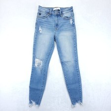 KanCan Estilo Womens Distressed Mid Cropped Light Wash Size 3/25