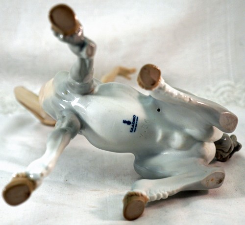 Lladro Centaur Boy Yawning #1013 Porcelain Figurine Gloss Finish Retired 1990 - Picture 7 of 10