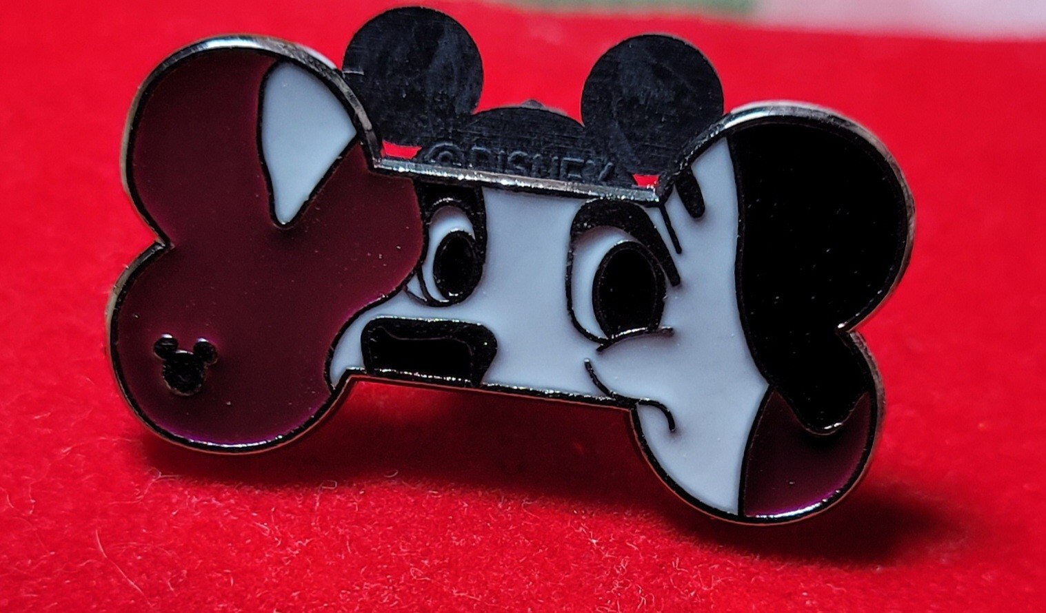 Disney Trading Pin, 101 Dalmations, Dog Bone, Lucky, Hidden Mickey, 2 of 5, 2016