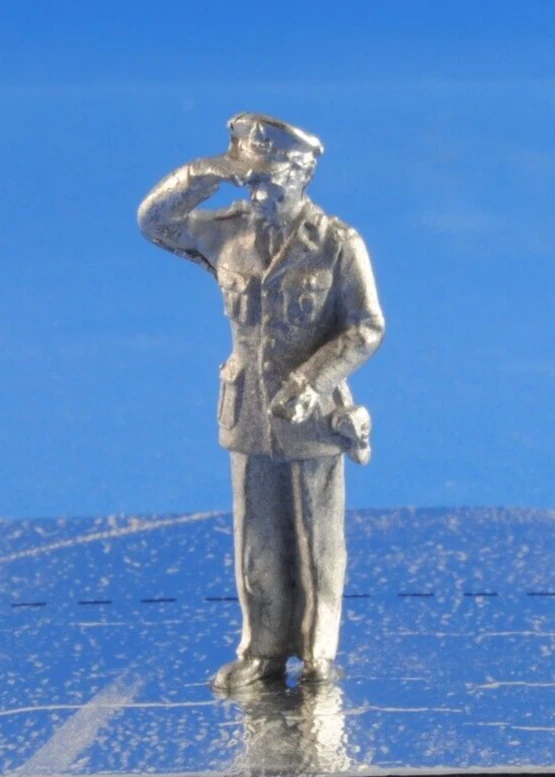 NINIVE 17X Figura personaggio militare poliziotto guardia x diorama auto 1:43 - Immagine 2 di 4