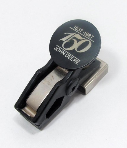 Vintage John Deere 150 Jahre 1837-1987 Werkzeugkiste Magnet Kühlschrankclip Made in USA schwarz